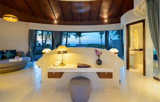 크기변환_06-Mai Pool Villa Sea View.jpg