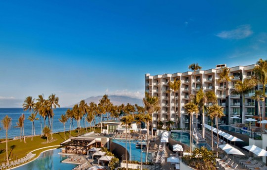 꾸미기_Andaz Maui Infinity Pools.jpg