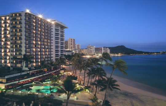 꾸미기_OUTWaikiki_Exterior2.jpg