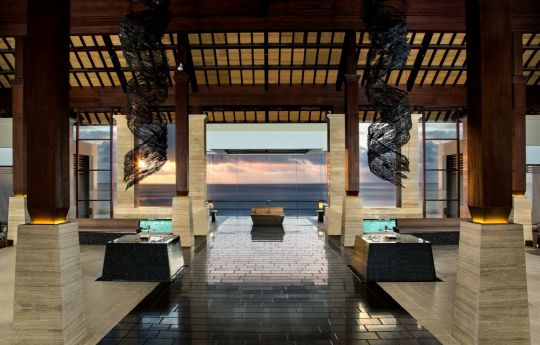 The Ritz-Carlton, Bali - Sunrise Lobby Overview.png